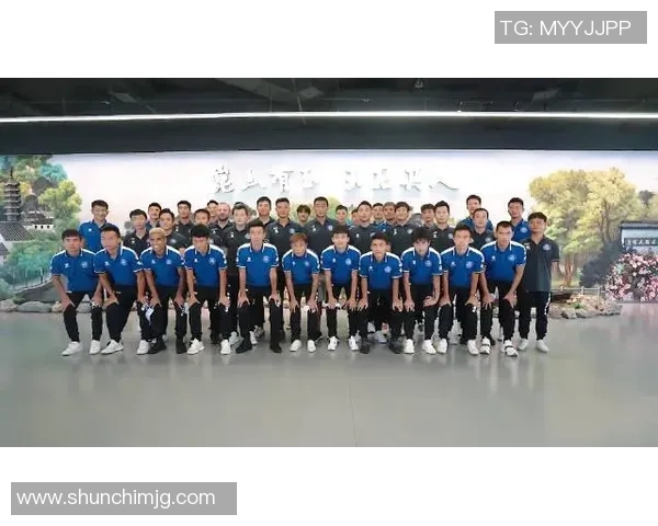 成都篮球队的奋斗与荣耀：一段不平凡的突破历程纪实